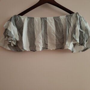 White & Gray Striped Off Shoulder Crop Top [Lulu’s] [Size M]